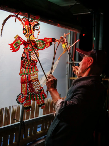 Cultural Creation Revives Traditional Intangible Cultural Heritage