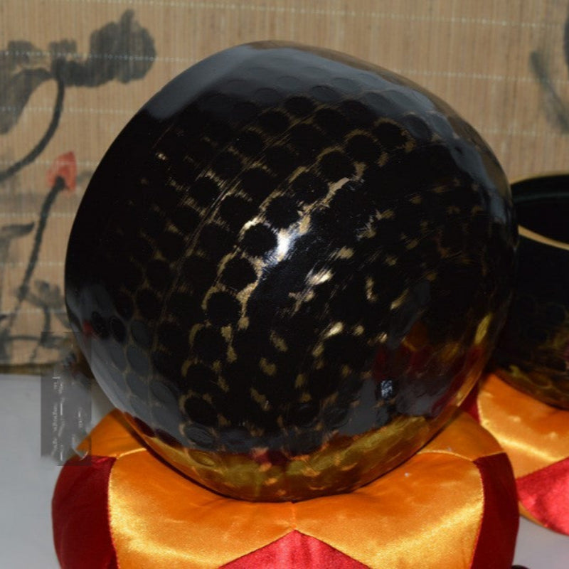 Buddhismus klingt laut und hell