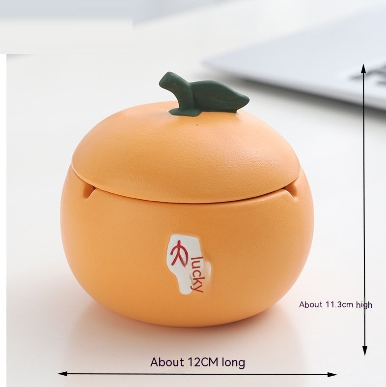 Haushalt großes kreatives personalisiertes Modebüro Wohnzimmer mit Lid -Aschenbecher