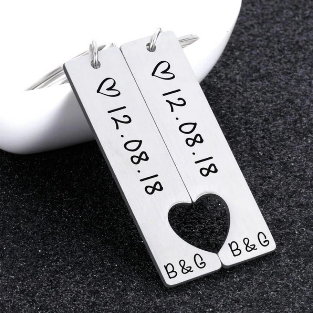 Customized Couples Keychain Boyfriend Girlfriend Anniversary Valentine's Day Gifts