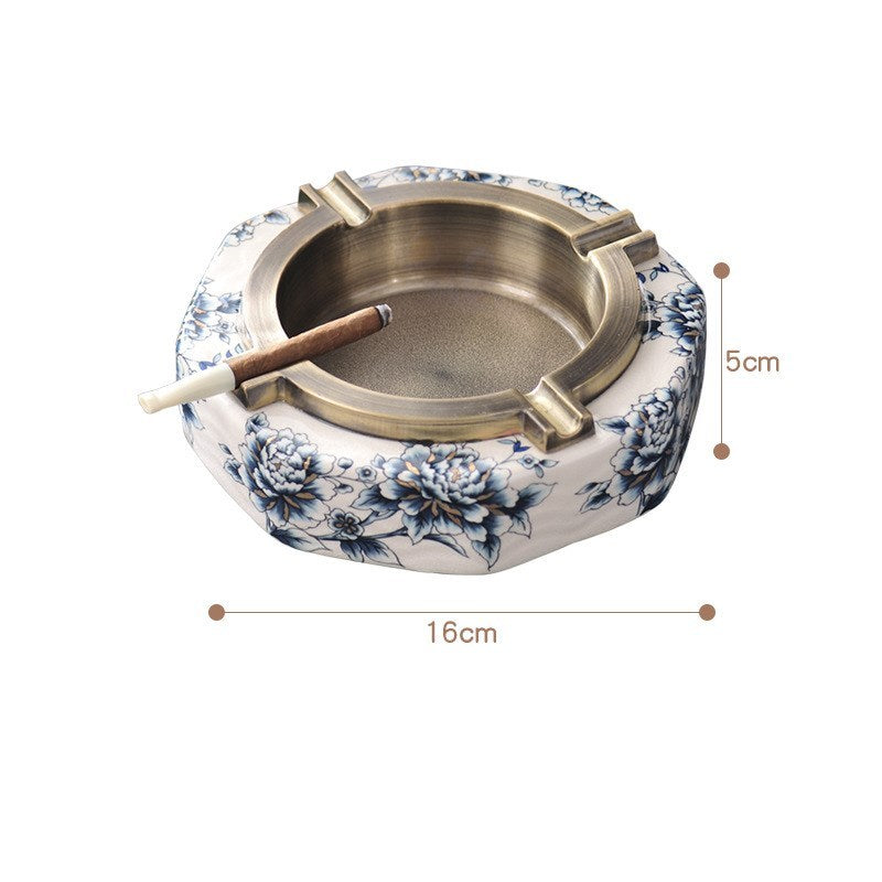 Kreatives neues chinesisches Keramikmetallblau und weißer Haushalt Aschenbecher