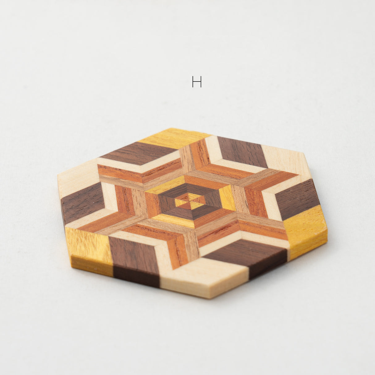 Natürlicher massiver Holz sechseckiger Haushaltsretro -Untersetzer