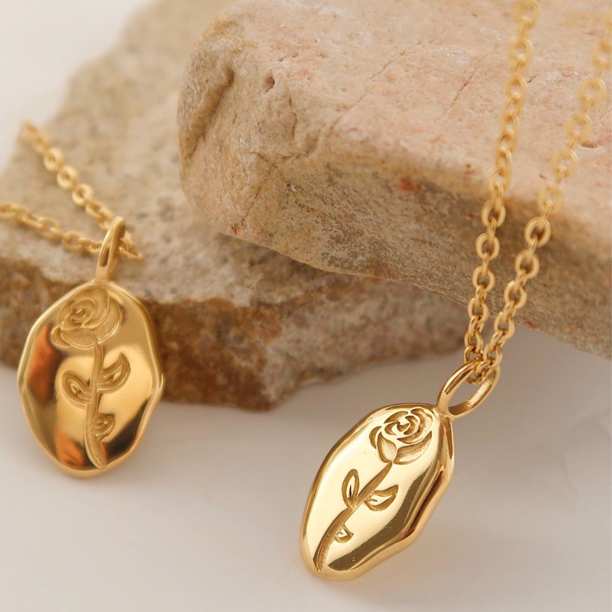 Jade Schmuck Rose rund Marke Halskette Blumenanhänger Schlangeblatt Kette