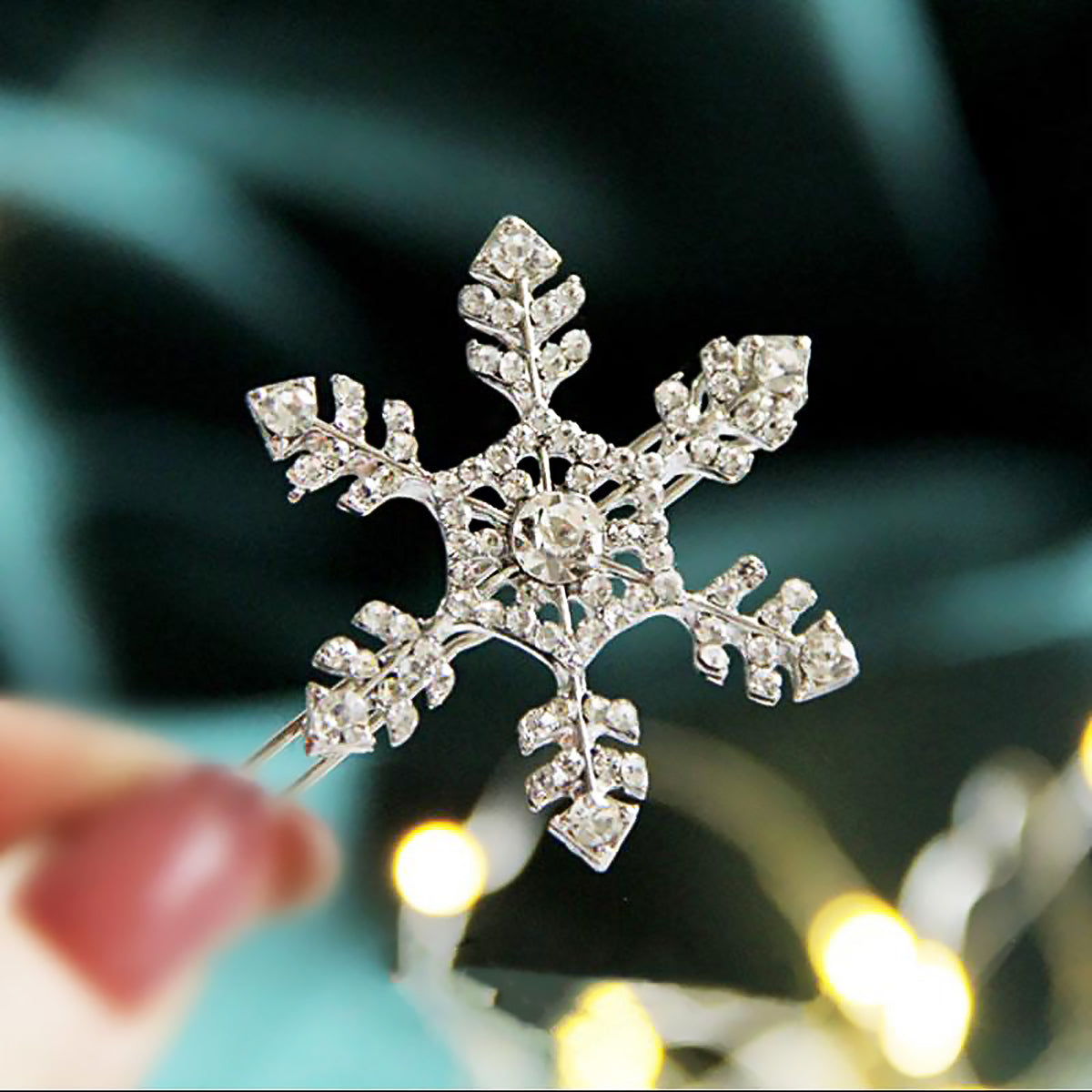 Snowflake Hairpin Rhinestone Hair Clip for Women Elegant Gift-1