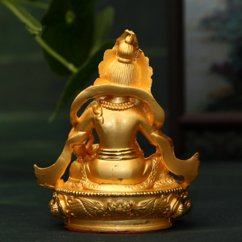 Golden Buddha Statue mit gelbem Vermögen