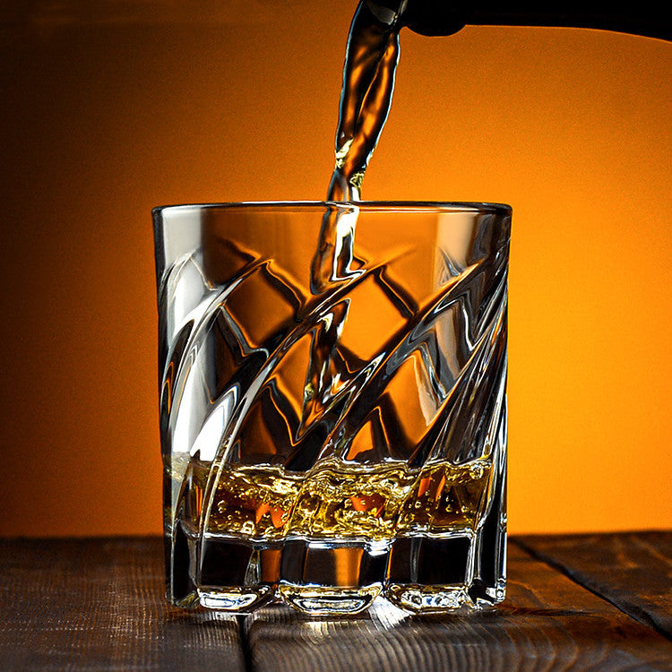 Creative Tumbler Rotating Whiskey Crystal Cup