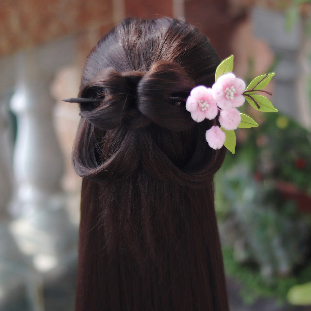 Vintage flower hairpin for Hanfu with wool and wood