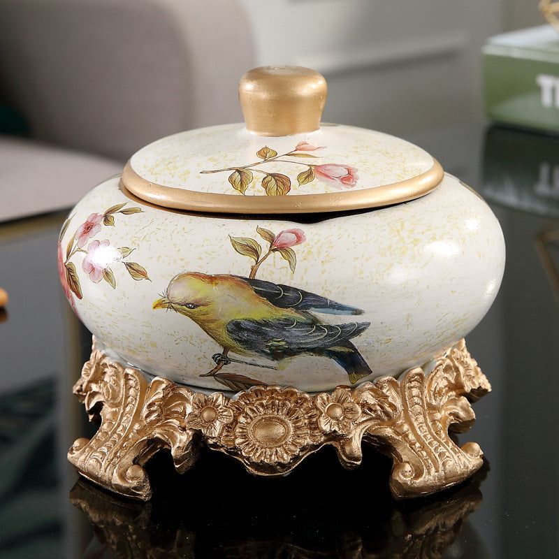 Kreative Persönlichkeit Modestil großes Wohnzimmer Büro Aschenbecher