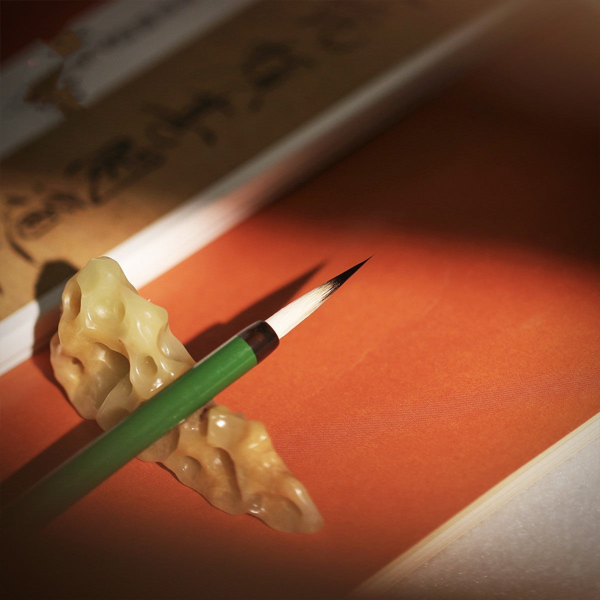 Slender Gold Writing Brush  – Detail Brush for Chinese Calligraphy & Drawing