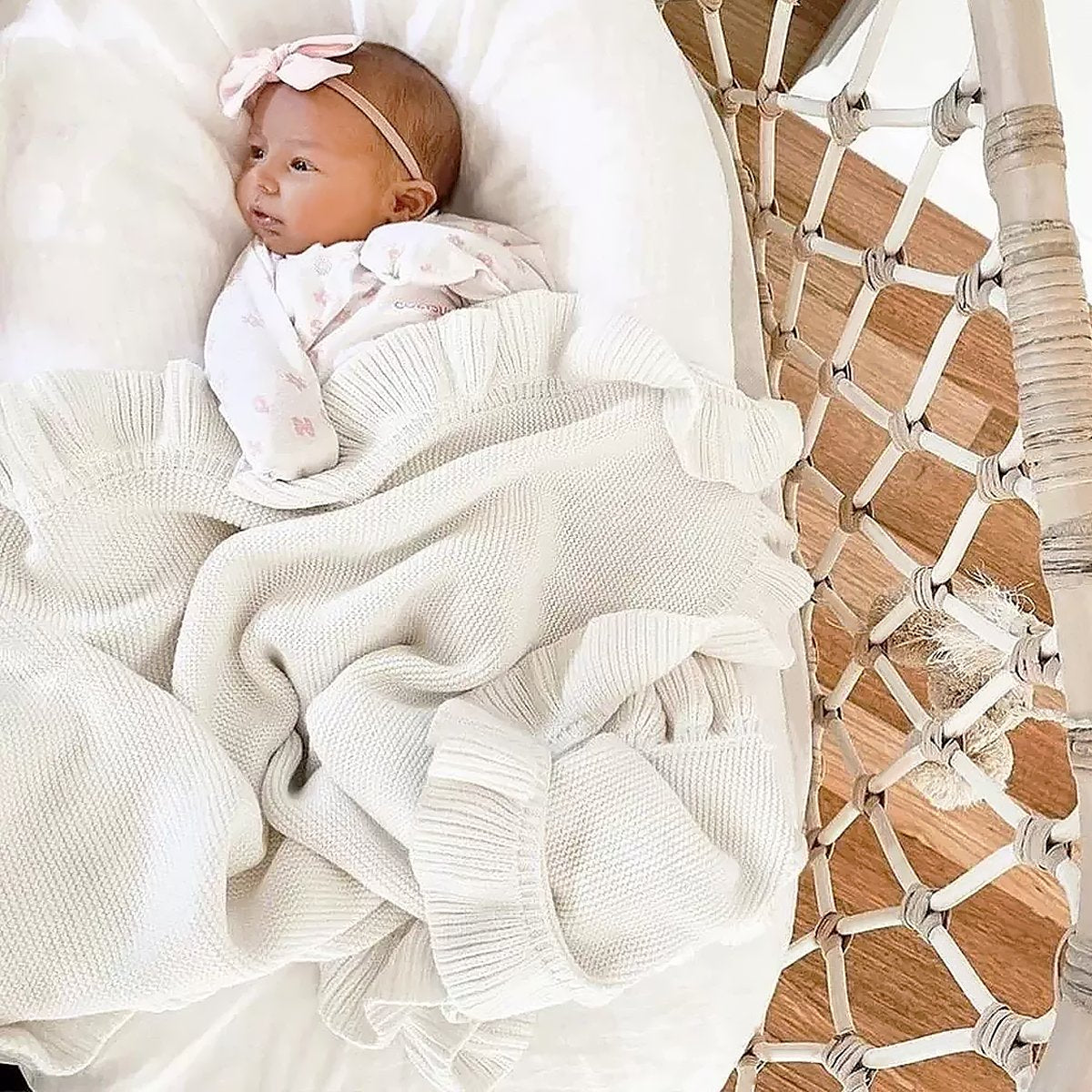 Knitted Baby Blanket Ruffle Newborn Swaddle Wrap All Season-2