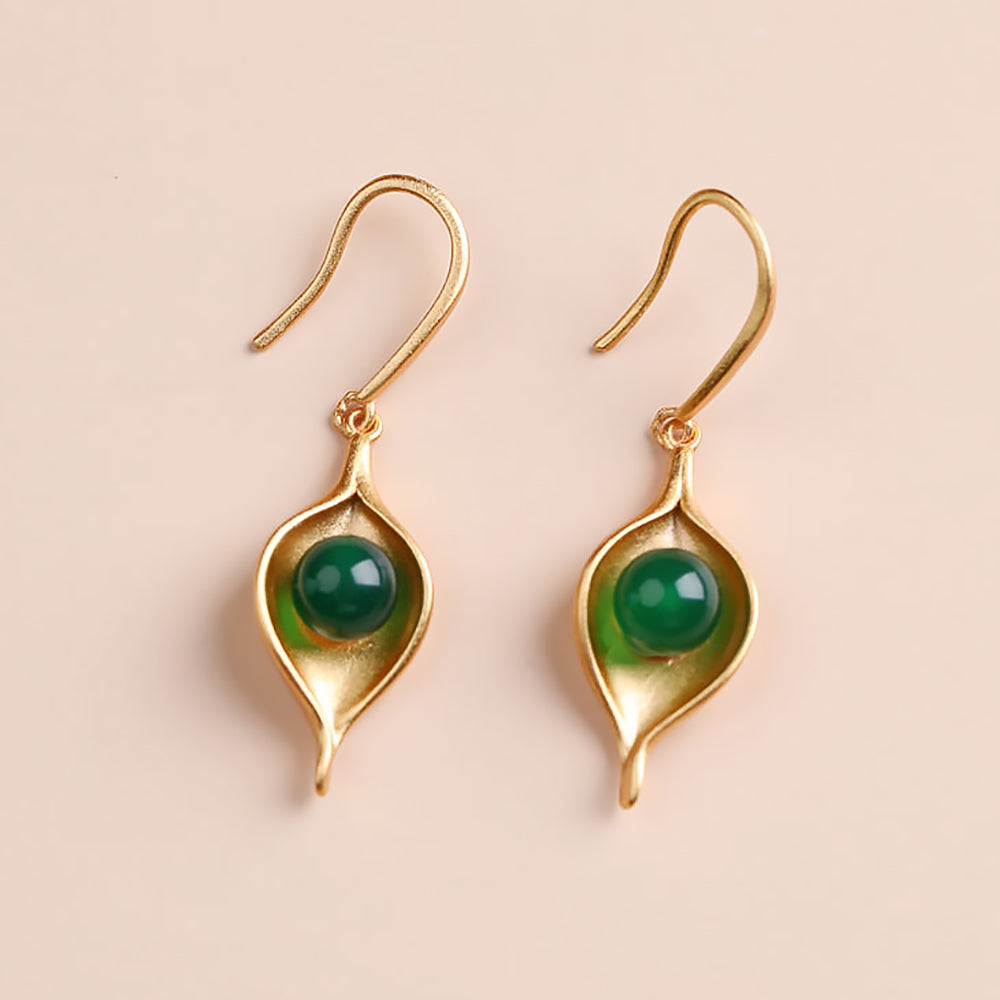 Chinesische weibliche temperamentvolle Ohrringe grüne Achat Retro Retro