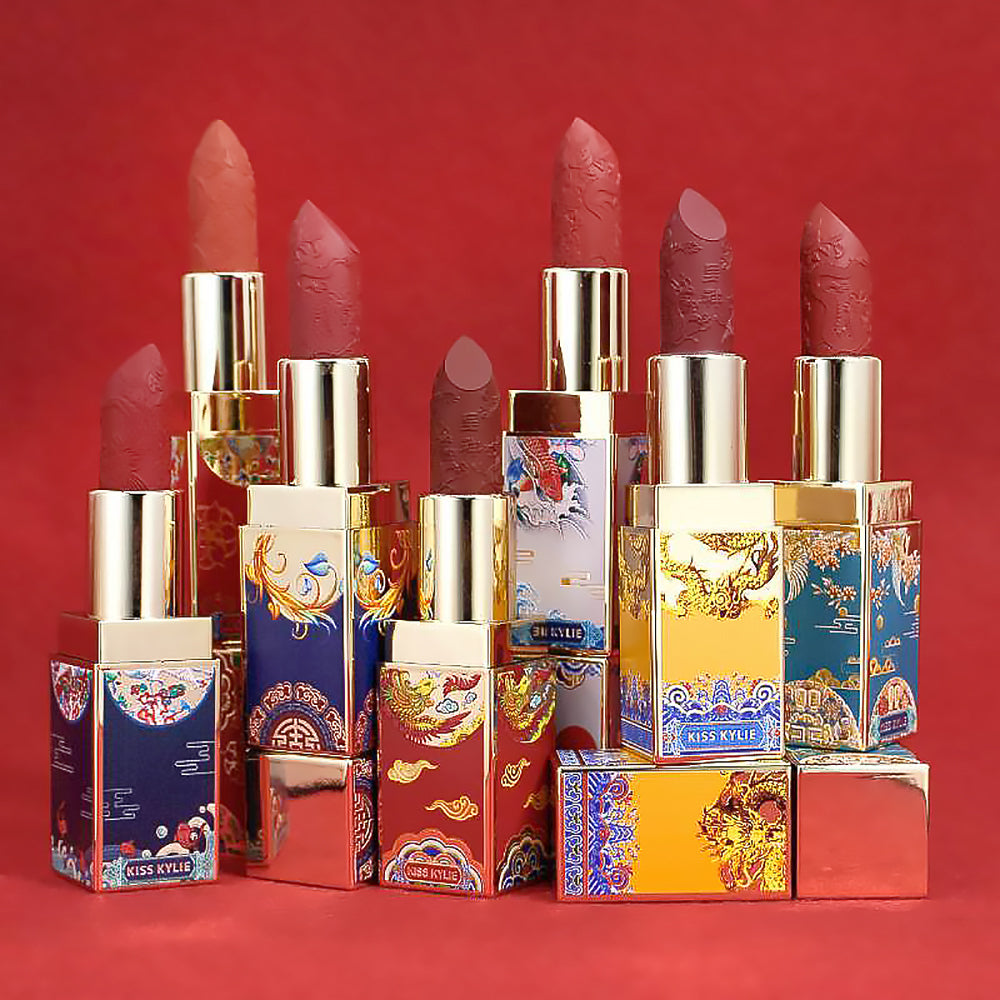 Chinese Elegant Red Makeup Carved Lipstick Set-4