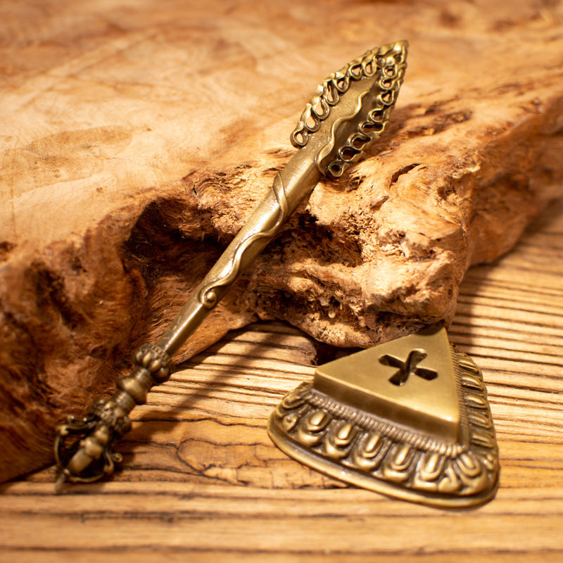 Tantra Tibetaner Buddhismus liefert Vajra und Dharma