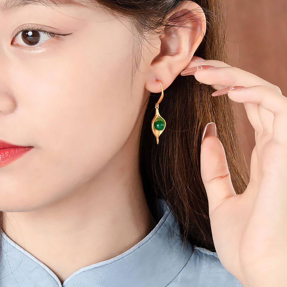 Chinesische weibliche temperamentvolle Ohrringe grüne Achat Retro Retro