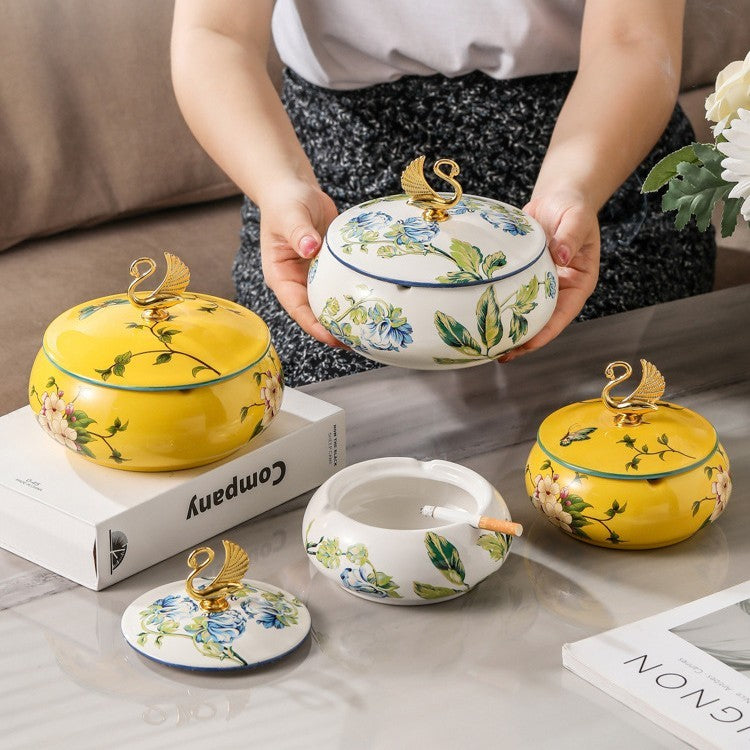 Büro -Aschenbecher mit Deckelwinddichte Flugasche