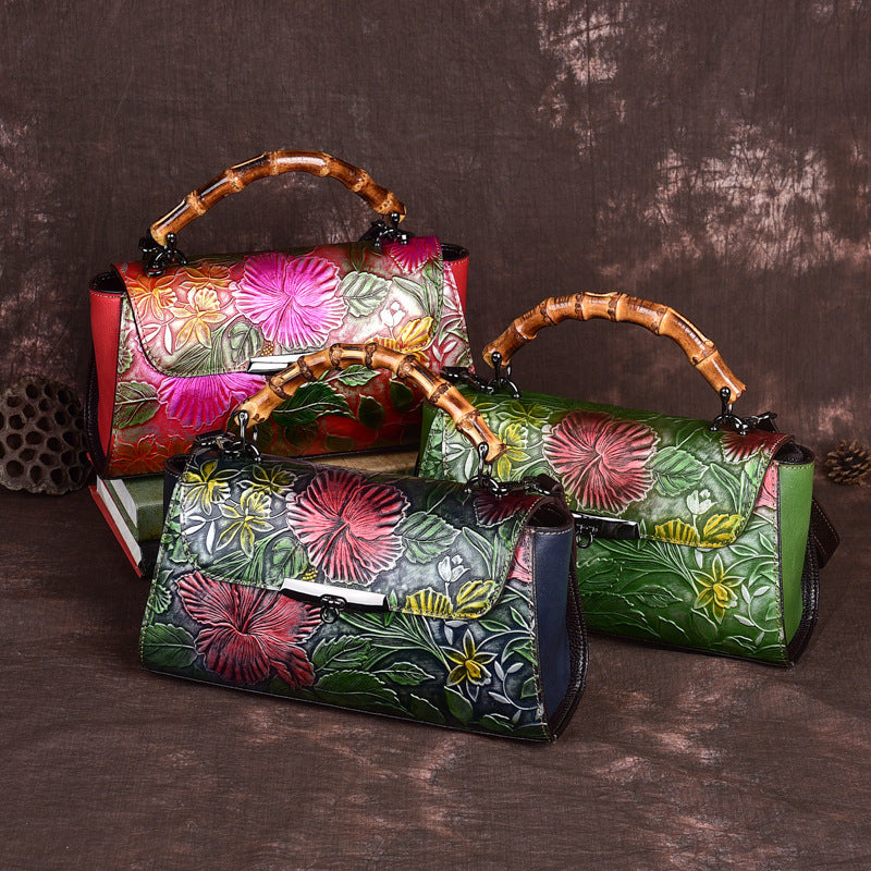 Oftback im Retro -Retro -Retro -Tasche mit oberster Ebene