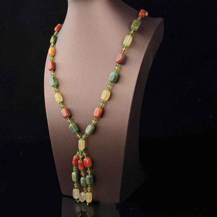 Frauenmode einfache goldene Jade Halskette Pullover Kette