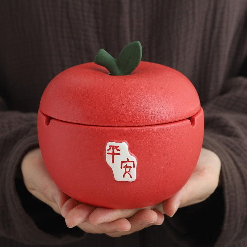 Haushalt großes kreatives personalisiertes Modebüro Wohnzimmer mit Lid -Aschenbecher