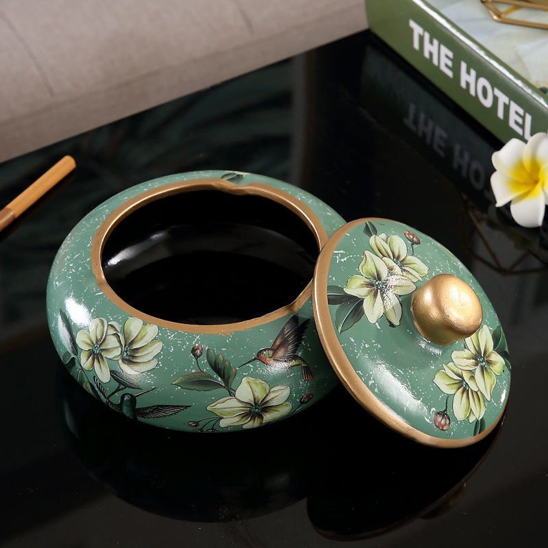 Kreative Persönlichkeit Modestil großes Wohnzimmer Büro Aschenbecher