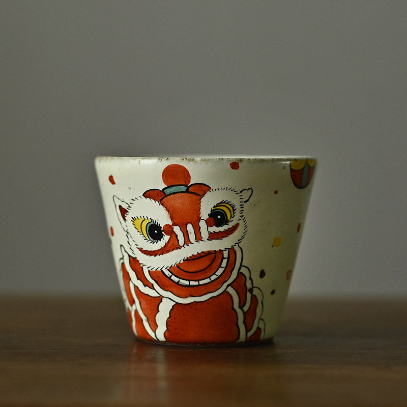 Vintage raues Keramikhandbemalte Löwe Happy Lion Master Cup Teetasse Teetasse