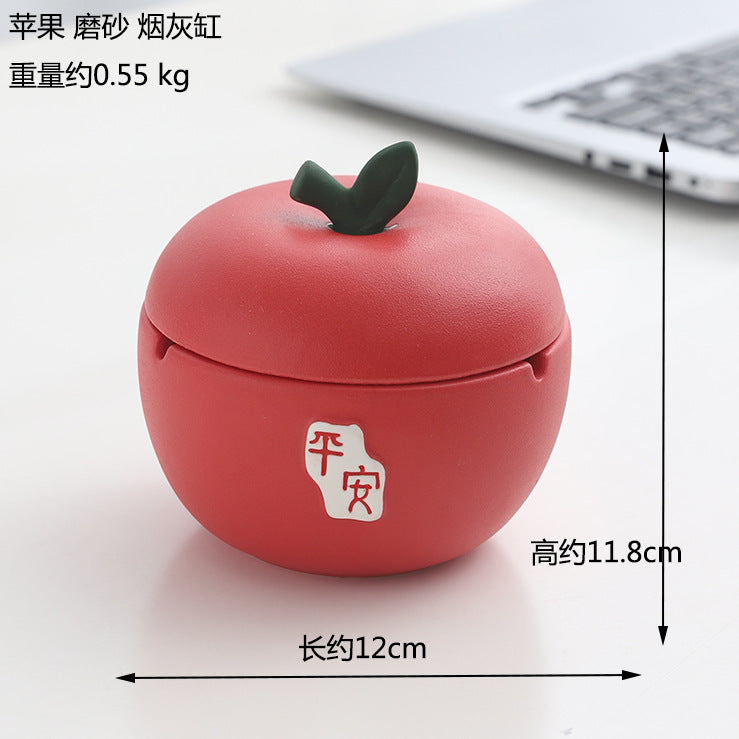 Haushalt großes kreatives personalisiertes Modebüro Wohnzimmer mit Lid -Aschenbecher