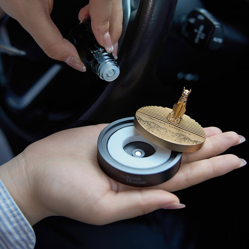 Anderson Cat Series Collection Classic Car Aromatherapy Ornaments-3