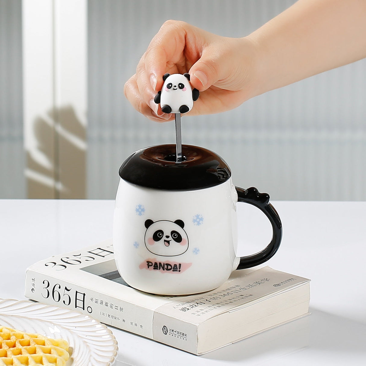 Good Looking Creative Gifts 3D Panda Spoon Ceramic Cup Mug-2