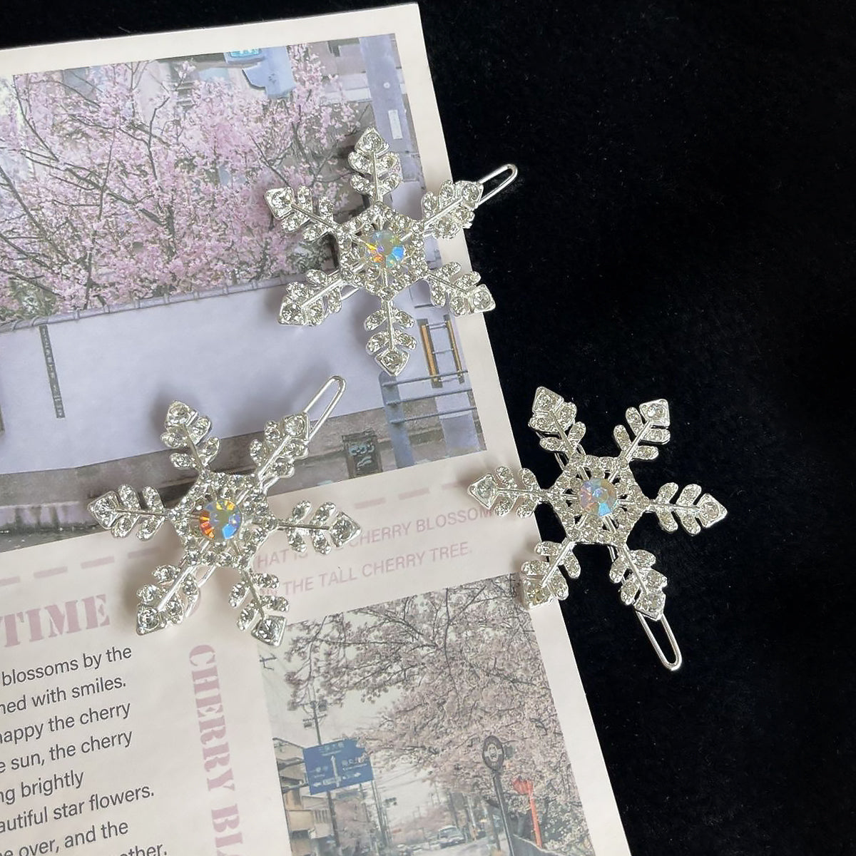 Snowflake Hairpin Rhinestone Hair Clip for Women Elegant Gift-3