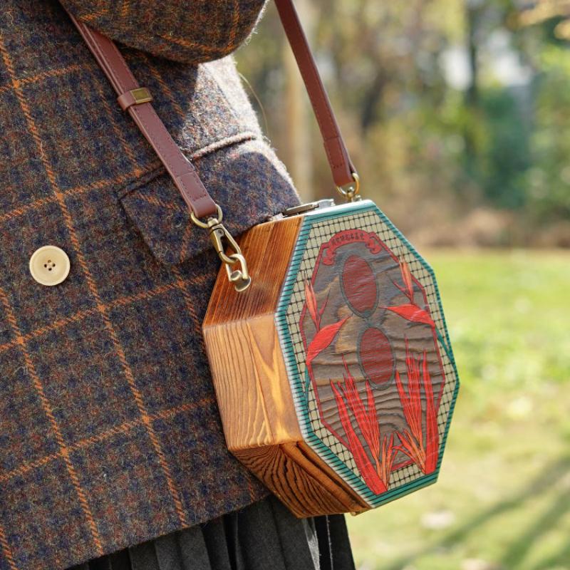 Retro Women Printed Shoulder Octagonal Bag Crossbody Bag-3