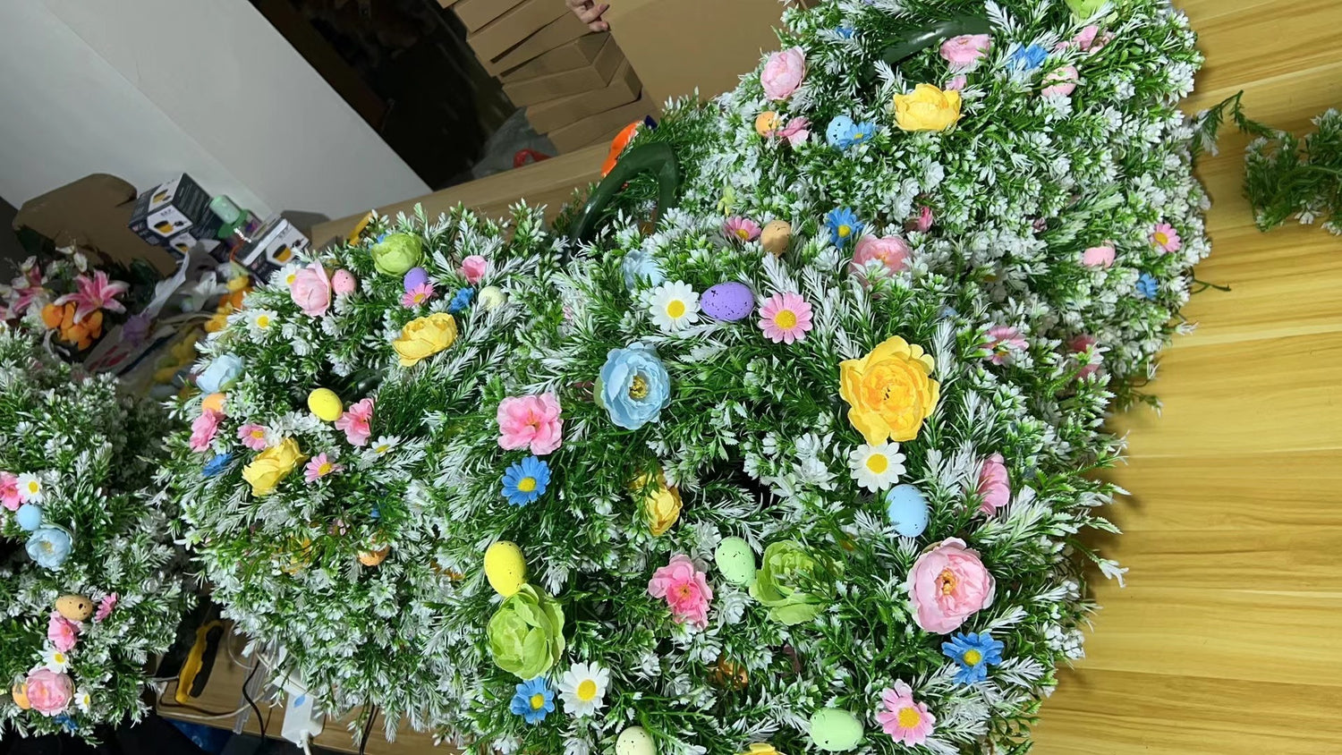 Beeren-Eukalyptusblätter Eukalyptusgirlande Ostereierdekoration