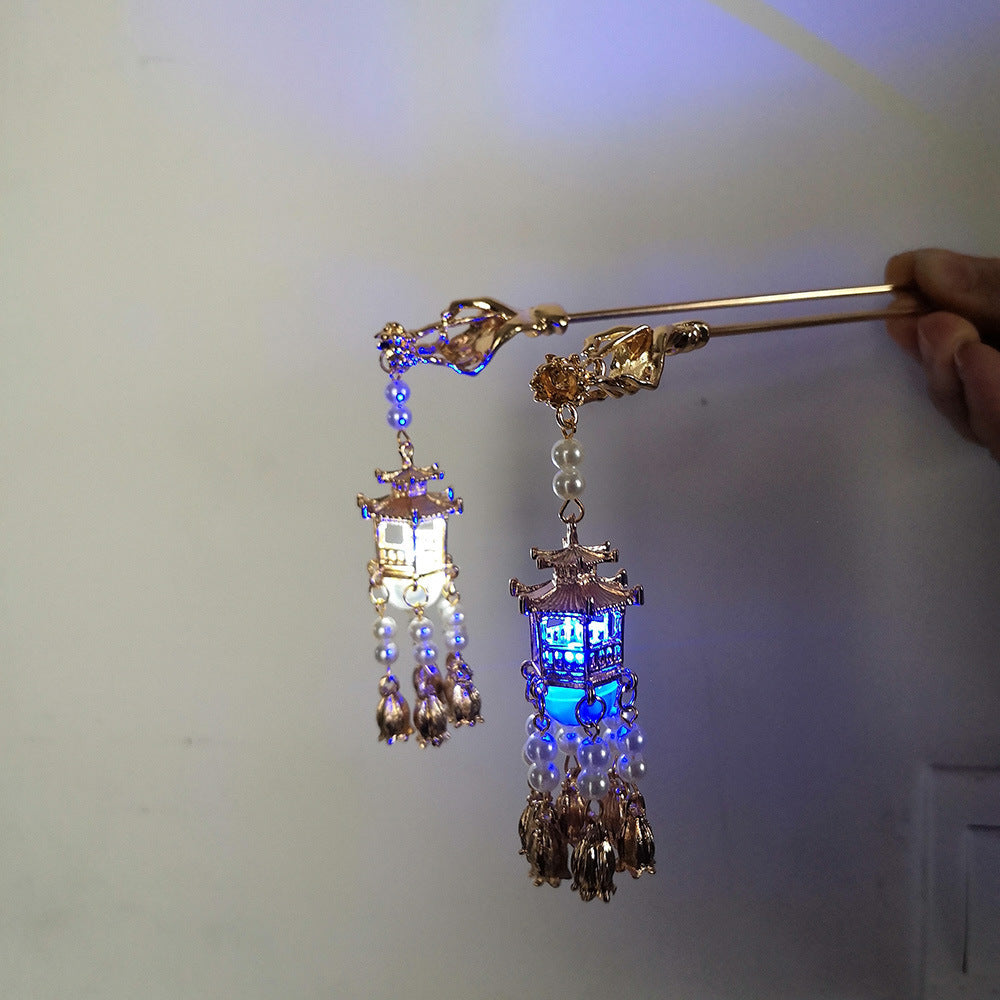 Chinese antique hairpin with tassel and flower detail