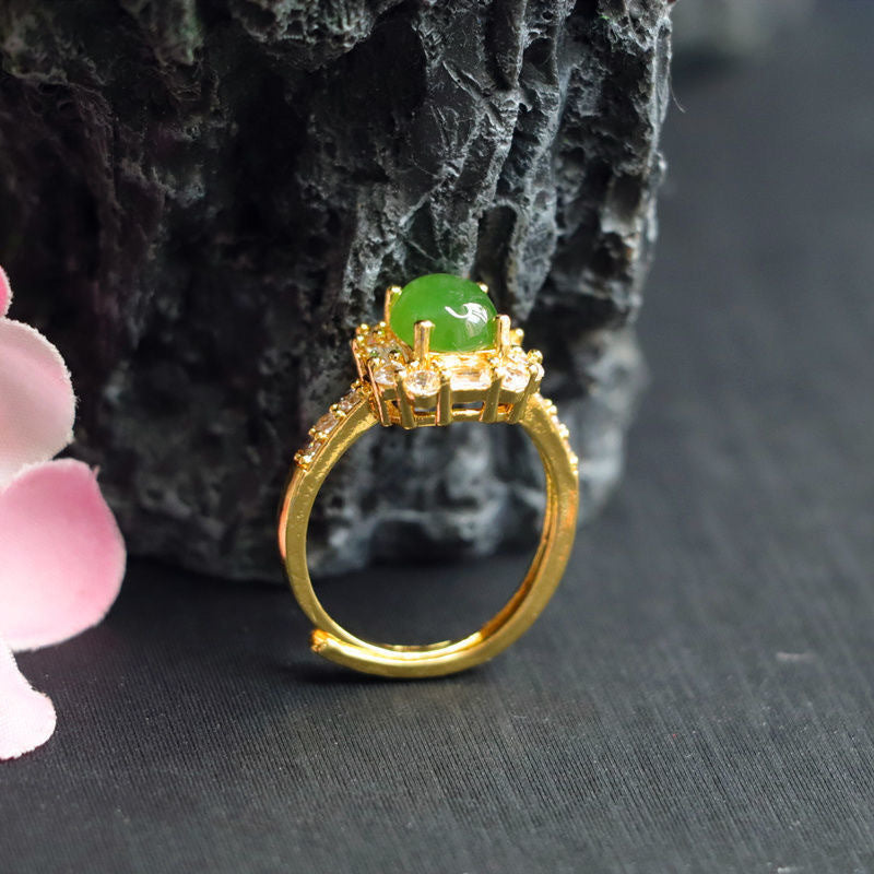 Spinatgrüner Ring Russisches Material Jasper Square Ring Schmuck Jade Jade Ring Schmuck Schmuck Frau weiblich