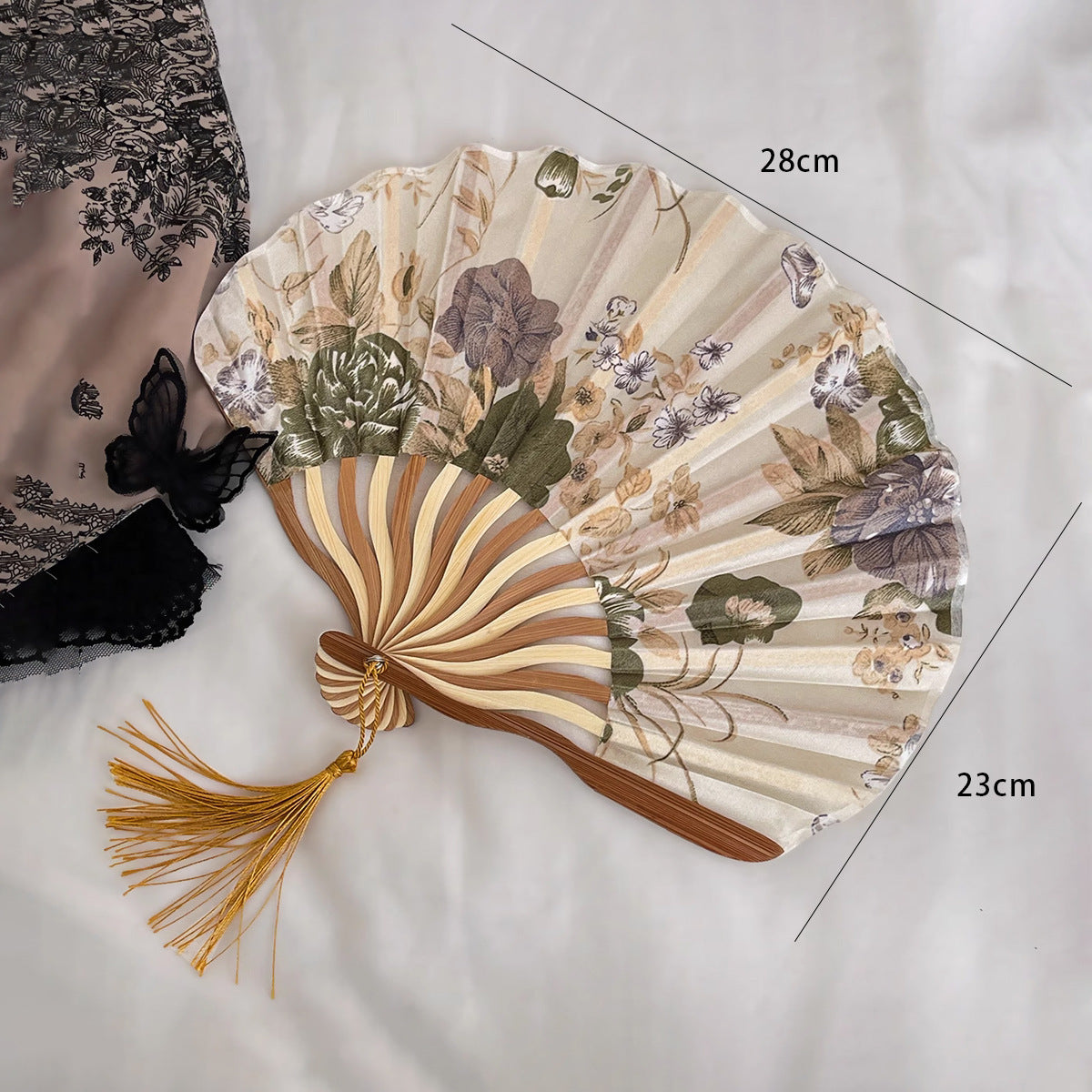 Chinese Bamboo Folding Fan Scallop Design for Cultural Gift Giving-7