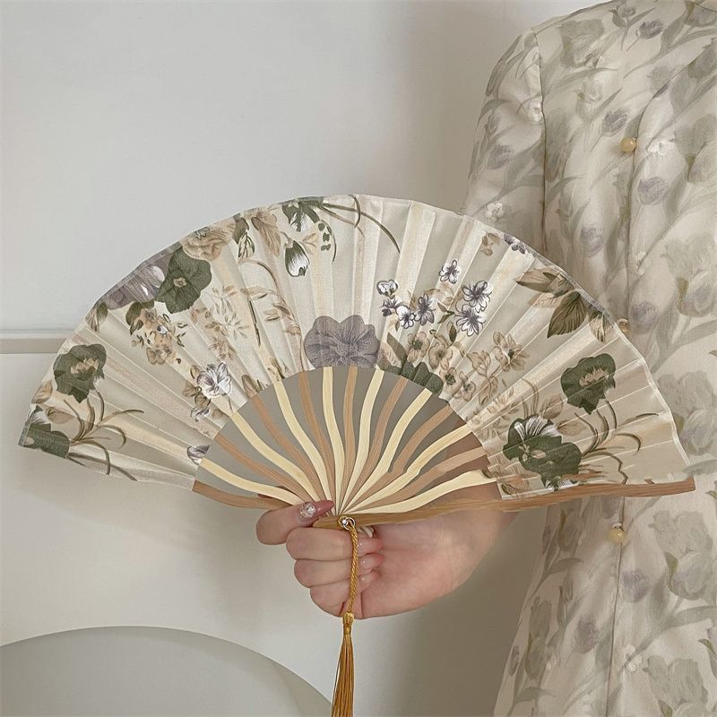 Chinese Bamboo Folding Fan Scallop Design for Cultural Gift Giving-5