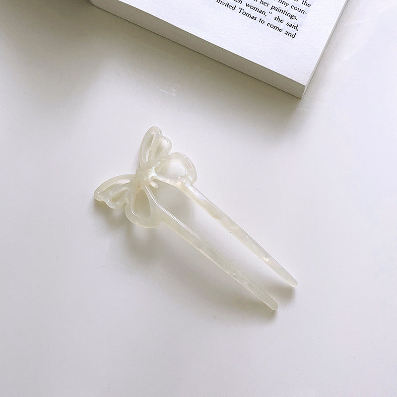 Modische Schmetterlingsbutter -Haarnadel -Locken