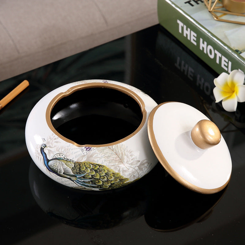 Kreative Persönlichkeit Modestil großes Wohnzimmer Büro Aschenbecher