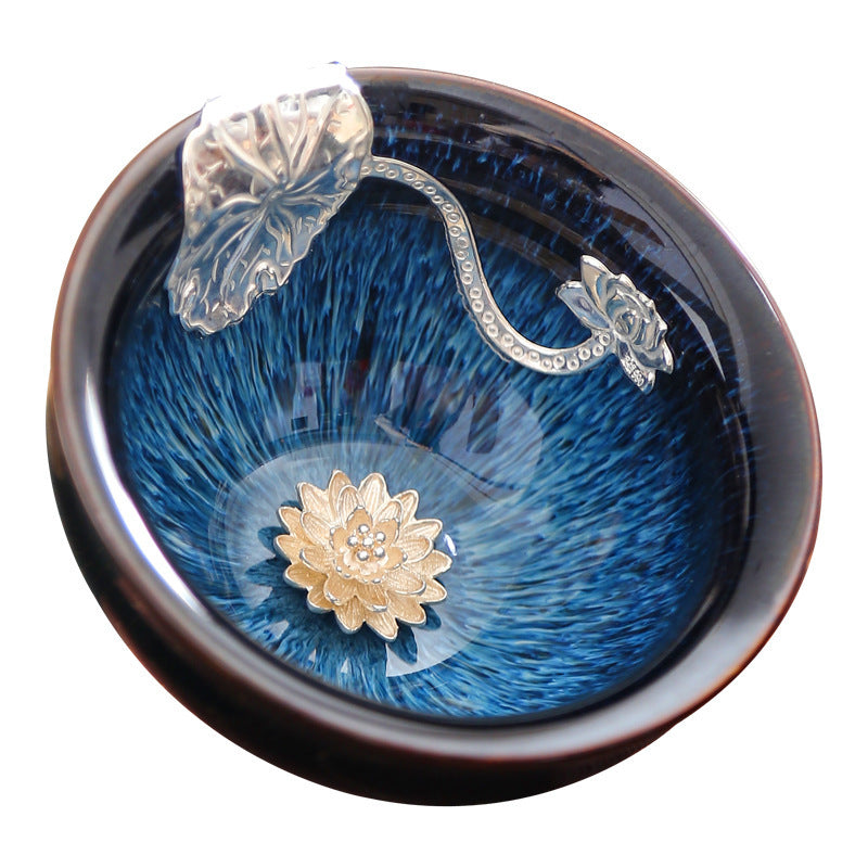 Kung Fu Tee -Set mit keramisch eingelegten silbernen Teetasse