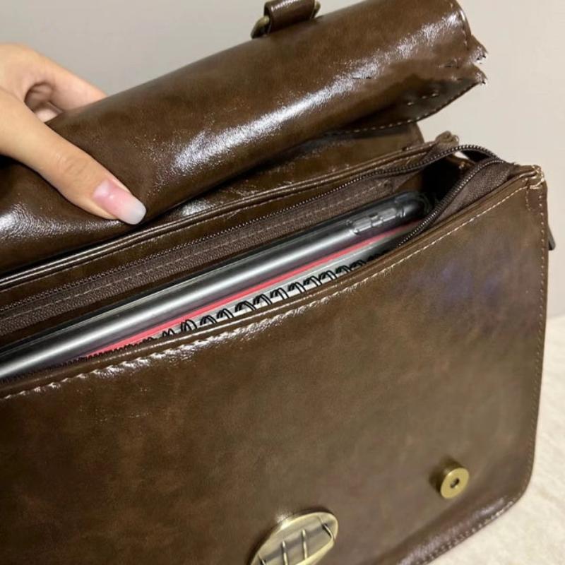 Student Schoolbag Backpack Herbst Winter Retro Buckle College Style Klassentasche