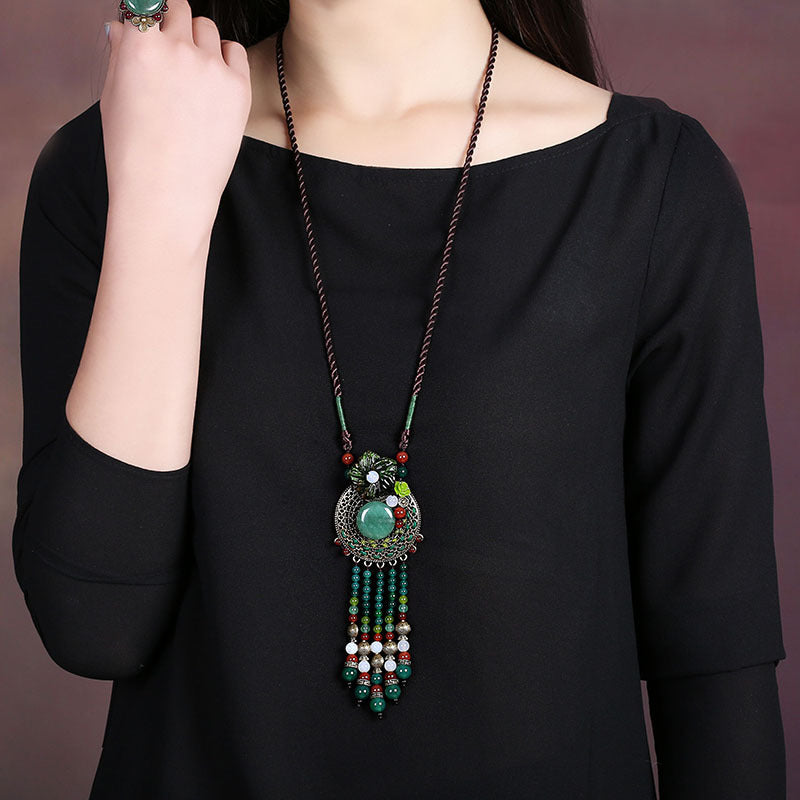 Langer Anhänger mit Aventurine Jade und Achatanhänger