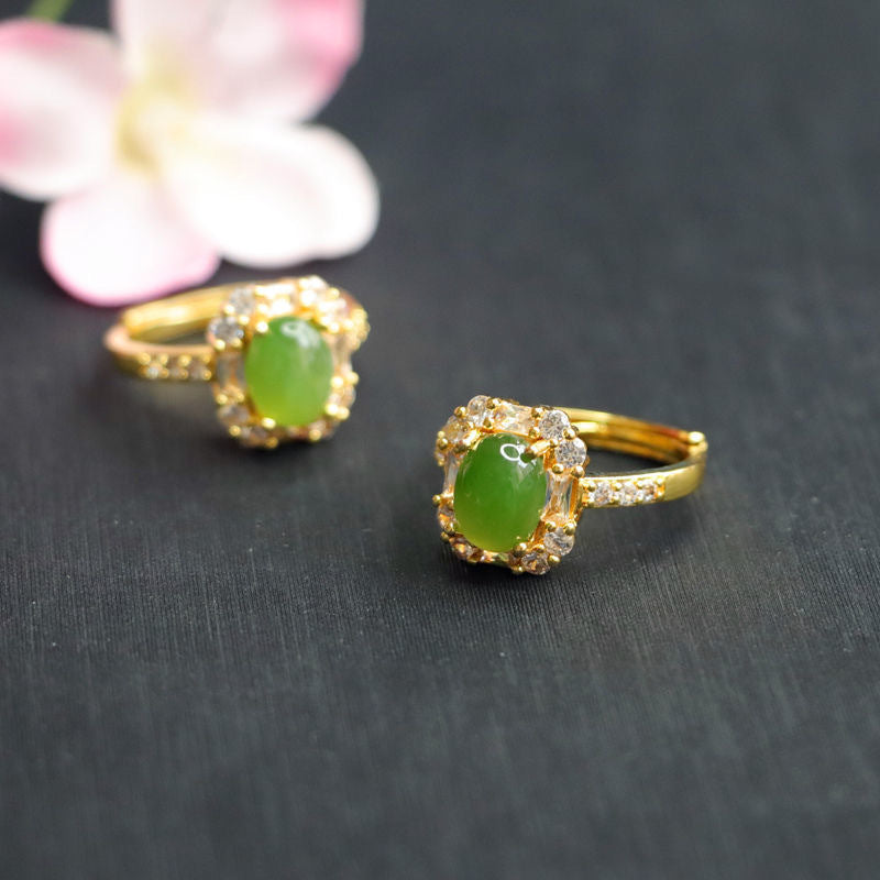 Spinatgrüner Ring Russisches Material Jasper Square Ring Schmuck Jade Jade Ring Schmuck Schmuck Frau weiblich