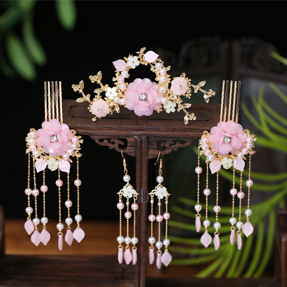 Hanfu hair accessories with Chinese hairpin and crown