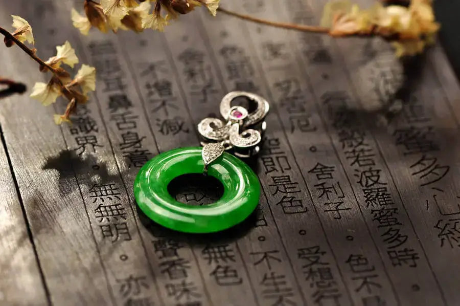 Chinese Jade: History, Meaning and Unique Properties