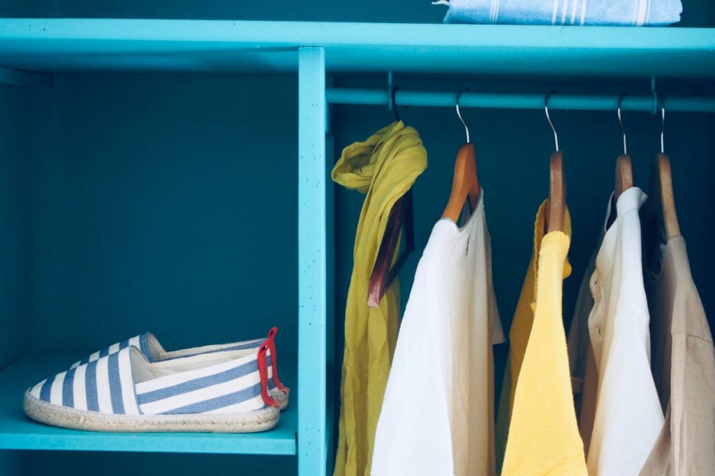 How to Use Wardrobe Feng Shui to Improve the Flow of Positive Energy in Your Home and Life