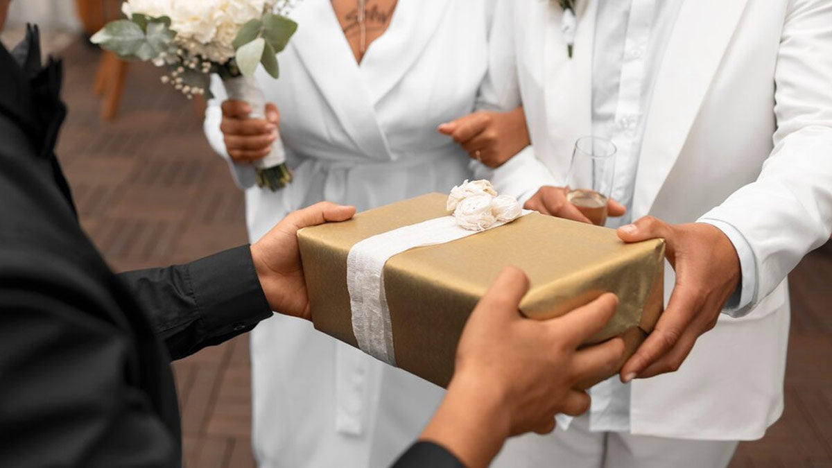 Wedding Gifts & Present Ideas | Unique Newlywed Gifts