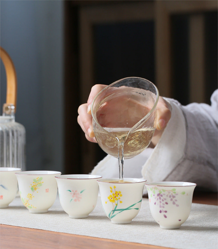 Underglaze Color White Porcelain Hand Drawn Wisteria Flower Small Teacup