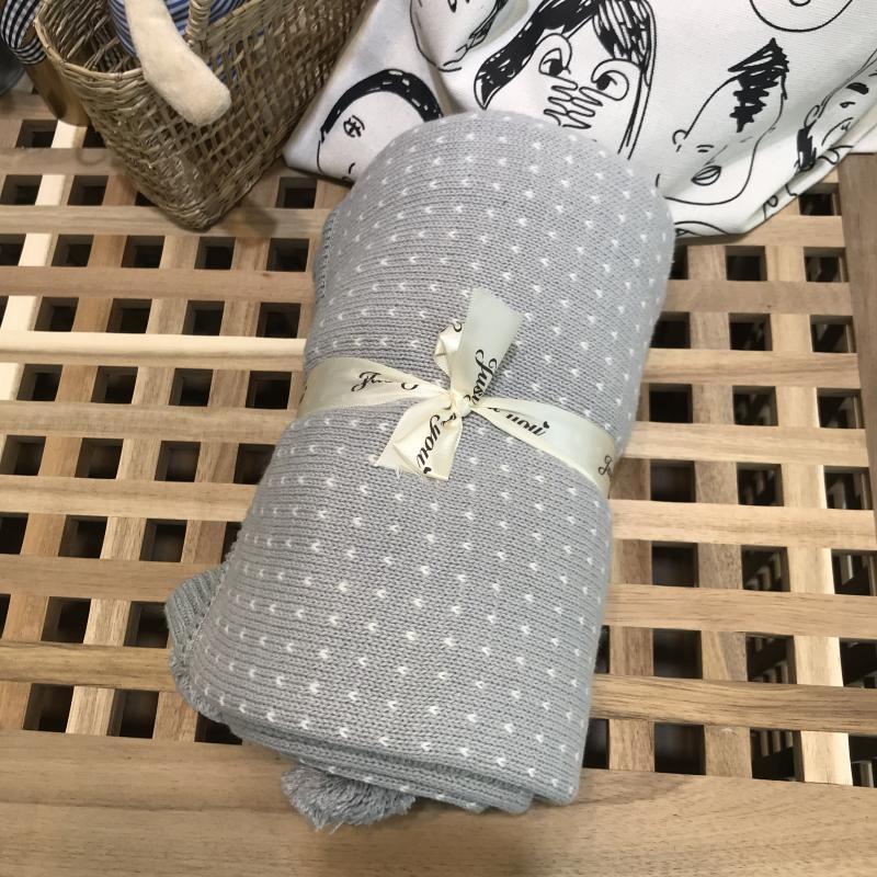 Newborn Gifts Baby Thin Knitted Blankets and Quilts