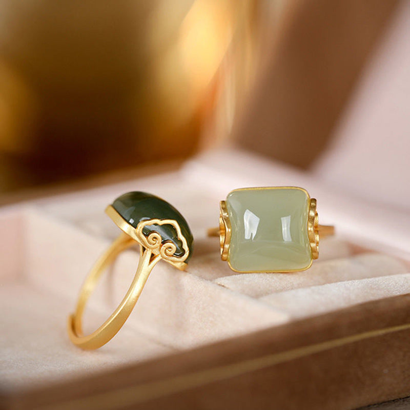 Weiblicher einstellbarer Retro Jade Xiangyun Ring