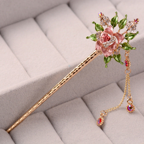 Retro hollow flower hairpin