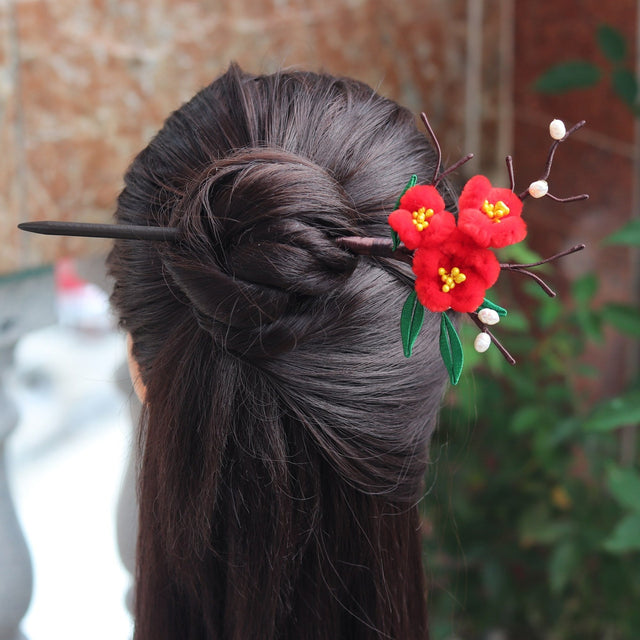 Classical Temperament Imitation Velvet Flower Plum Blossom Hairpin-1