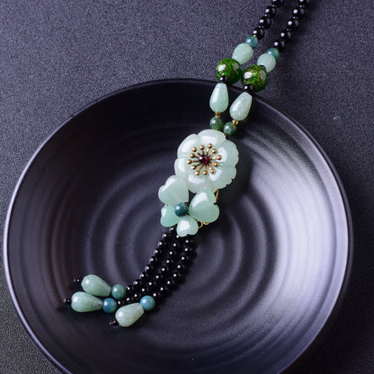 Green jade ethnic vintage sweater chain